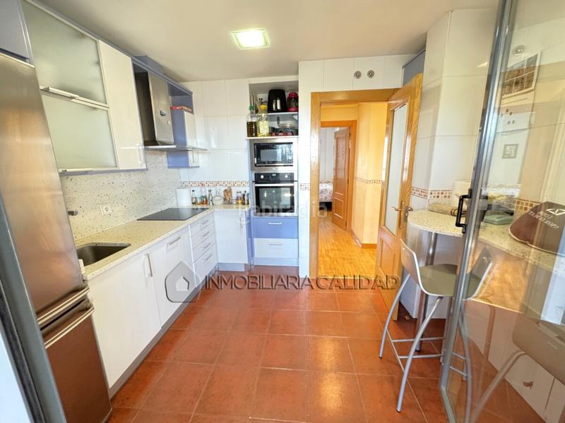 Foto 6bcd3d2f-f08e-4f3c-86b5-dcb4e6926755. Flat with heating parking in San Pedro y San Felices Burgos