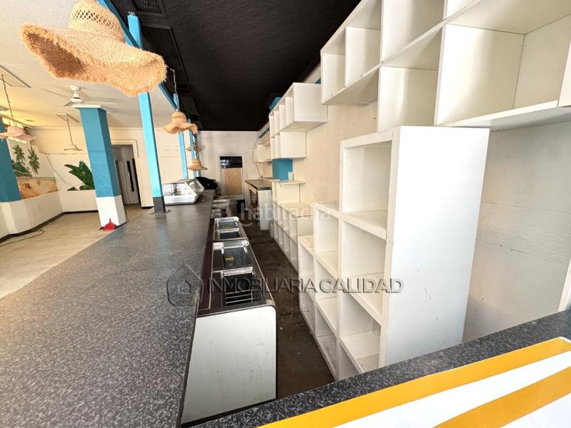 Foto 3af288bd-2ee6-4e64-8680-1b7bd01e9072. Local comercial amb calefacció a Los Vadillos - R. Sanitaria - Pozanos Burgos