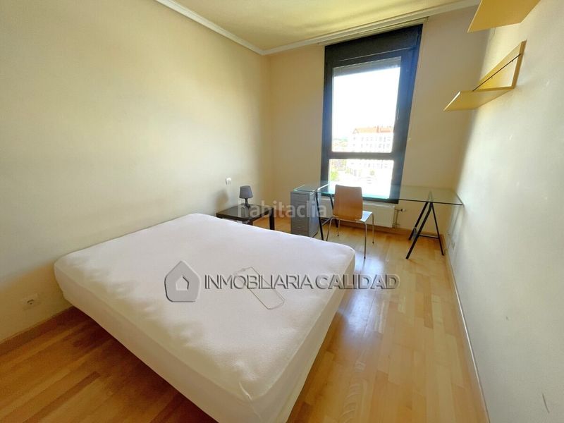 Foto d4812e35-f348-4d54-9287-73956f85a4df. Pis amb calefacció aparcament a Universidad - Las Huelgas Burgos