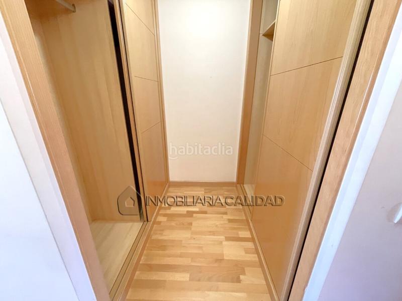 Foto 46457a9c-6873-4cf1-82fb-7eb378ffc5d8. Rent flat with heating parking in Universidad - Las Huelgas Burgos