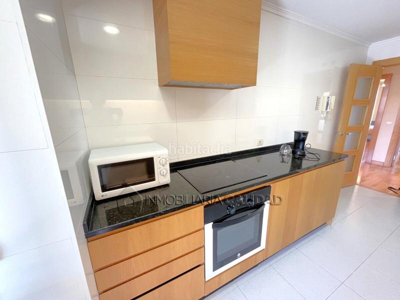 Foto 501ce4a1-f32b-4c51-8100-33133cb660e0. Rent flat with heating parking in Universidad - Las Huelgas Burgos