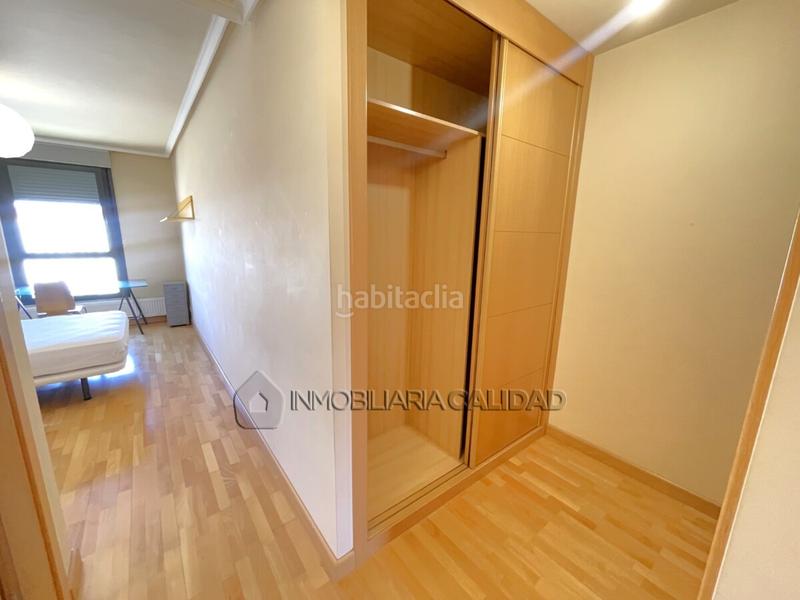 Foto b3364d7c-ca24-499b-a8aa-01ac5aaadd54. Alquiler piso en Universidad - Las Huelgas Burgos