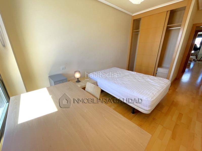 Foto c87cc5c8-3728-46ca-97f8-5dab26ed54d9. Alquiler piso en Universidad - Las Huelgas Burgos