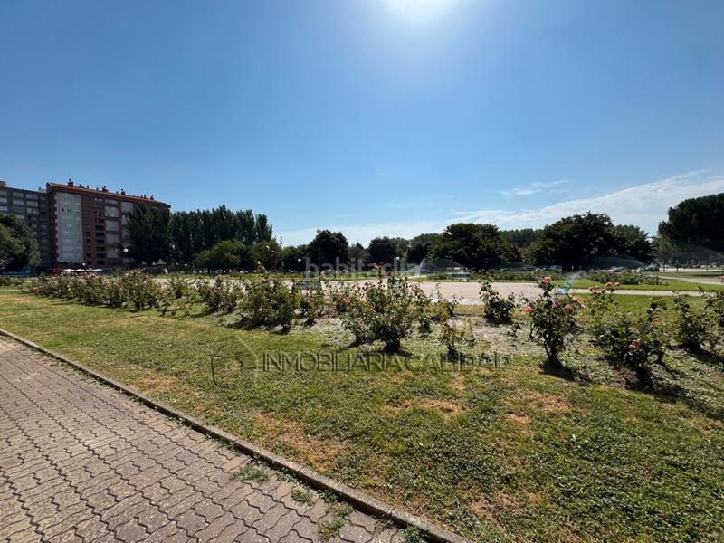 Foto c4c862f3-1d97-4772-94d5-7f148d52edea. Rent flat with heating parking in Illera Burgos