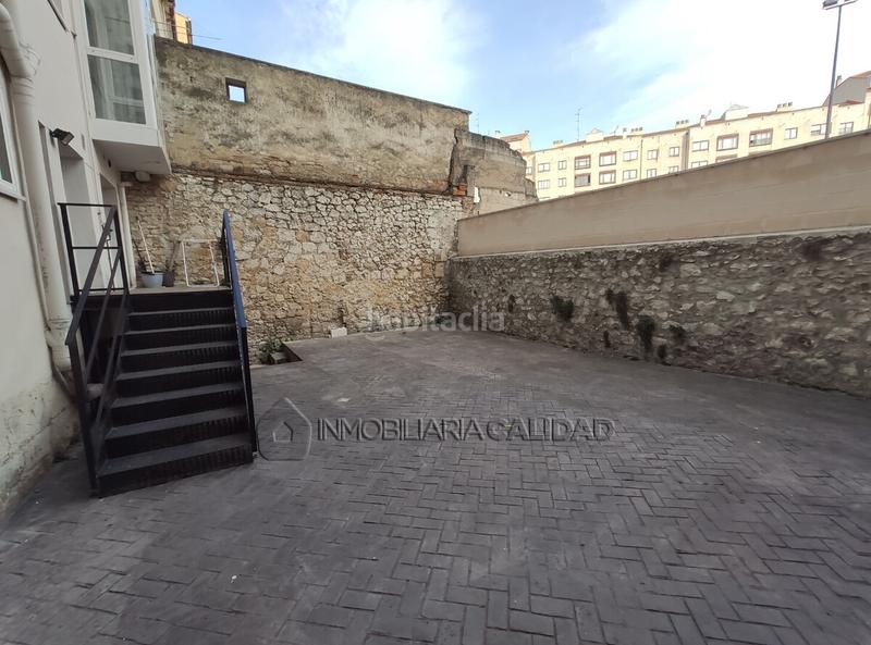 Foto 672c6a7b-6a2e-4409-8f75-c0e931df553a. Alquiler piso en Los Vadillos - R. Sanitaria - Pozanos Burgos