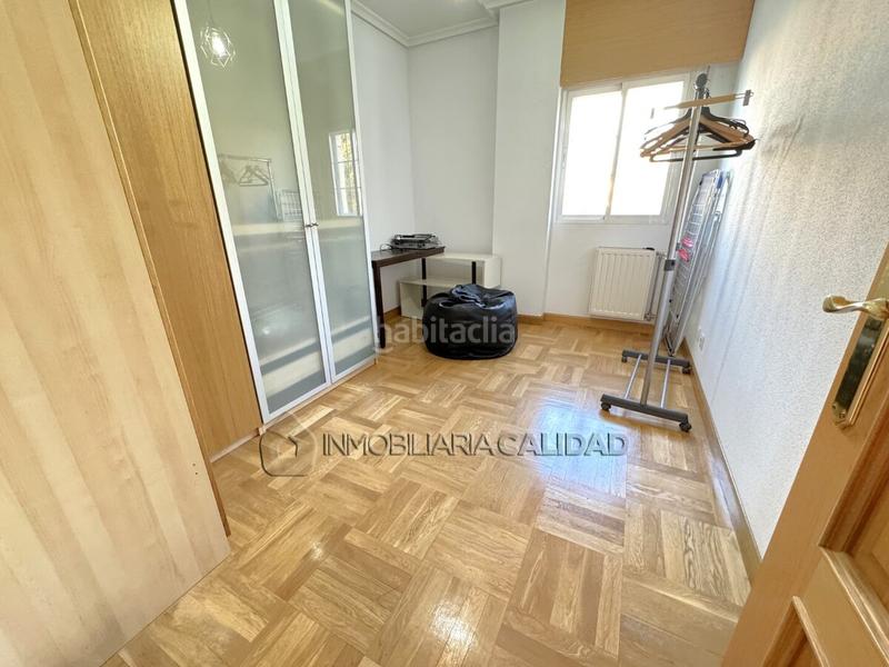 Foto 5837ef5a-ce16-4dbc-b55d-f503420ea9e7. Flat with heating parking in San Pedro de la Fuente Burgos