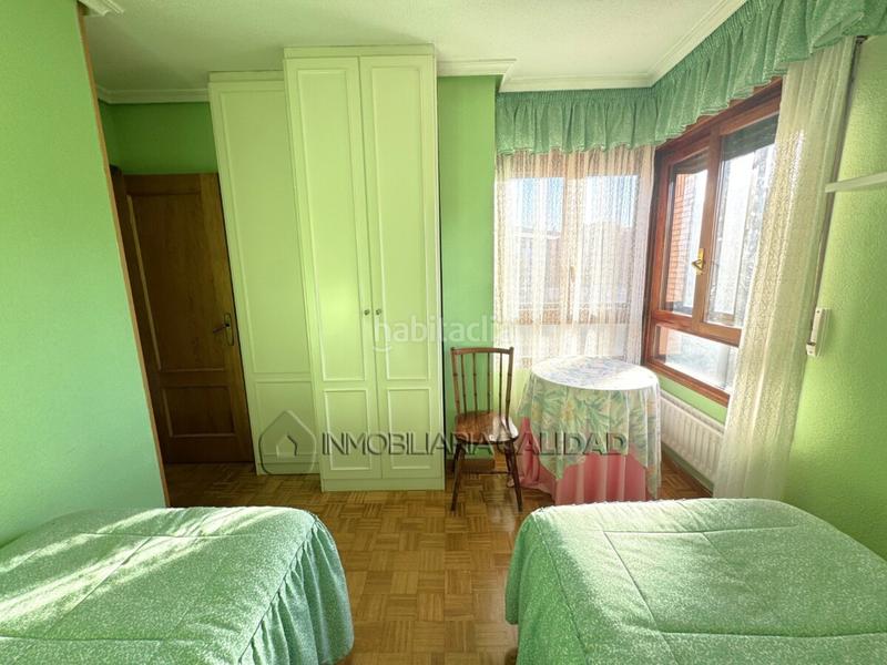 Foto dee456a3-7543-4ec8-ae32-350691834b25. Appartamento con riscaldamento parcheggio in Universidad - Las Huelgas Burgos