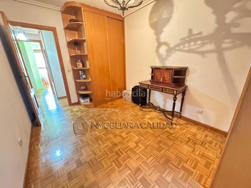 Foto 169484cc-3787-407c-b9ec-99e2e6385846. Flat with heating parking in Universidad - Las Huelgas Burgos