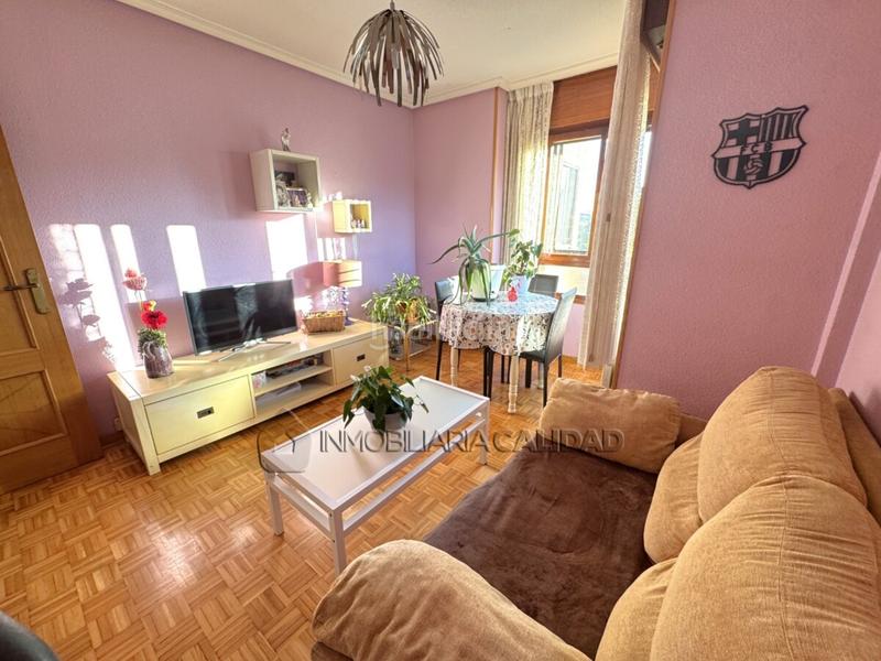 Foto 41ad08ff-a720-4166-83ae-c247ceb8e408. Flat with heating parking in Universidad - Las Huelgas Burgos