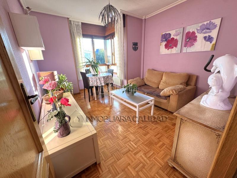 Foto 940fff09-18f4-4ccc-a358-a52d7de80a7d. Flat with heating parking in Universidad - Las Huelgas Burgos