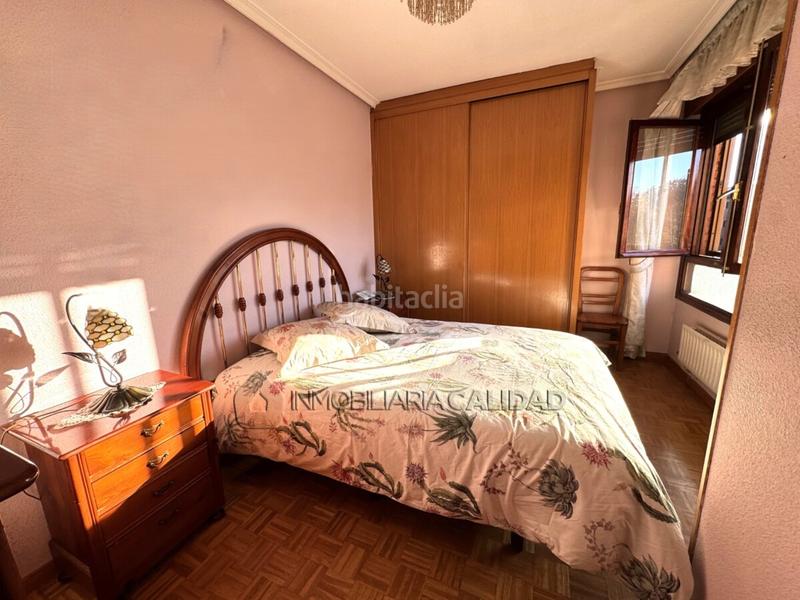 Foto b1254045-efd4-421b-b9d7-3309bf08cb82. Flat with heating parking in Universidad - Las Huelgas Burgos