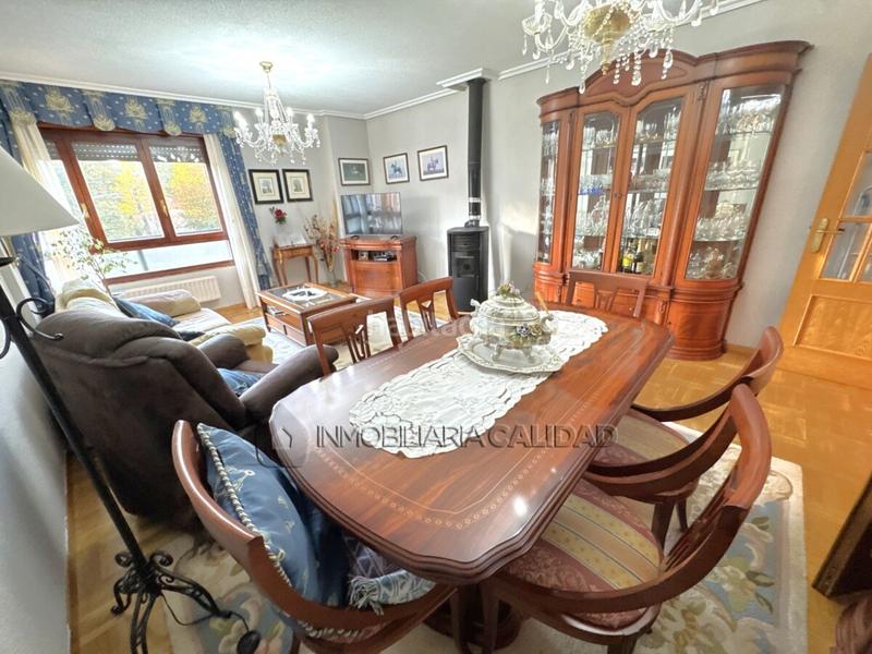 Foto e69fe3eb-6ed5-4f12-8170-87f790c8c2f7. Piso en Universidad - Las Huelgas Burgos