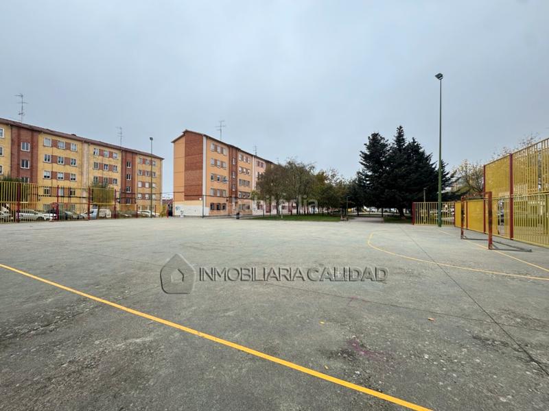 Foto 17b69b85-14b9-45ea-b0cd-cc9400a77da1. Etagenwohnung mit heizung in Barriada Inmaculada - Zurbarán Burgos