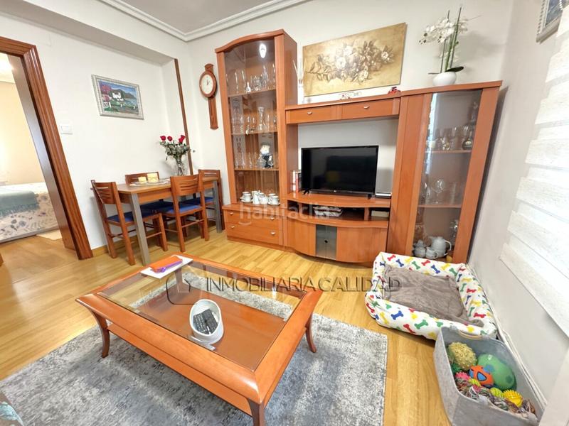 Foto b2ed6415-dd40-47fe-aac7-68683e1f7f5d. Etagenwohnung mit heizung in Barriada Inmaculada - Zurbarán Burgos