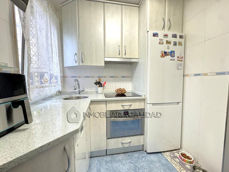 Foto dcbe17d6-dd86-452b-842b-346ba6a3bc65. Piso en Barriada Inmaculada - Zurbarán Burgos