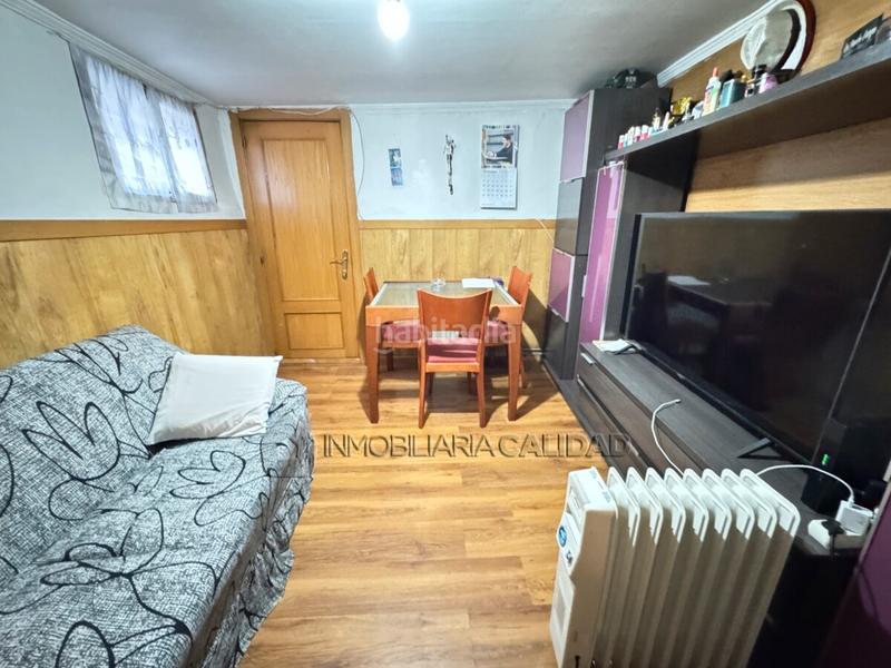 Foto bc425c79-15b4-4917-8fed-36c894cd8887. Flat with heating in San Pedro de la Fuente Burgos