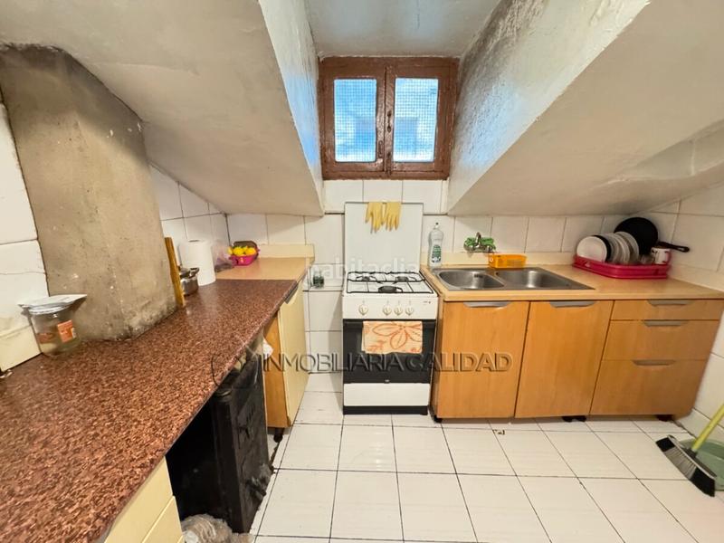 Foto c7524de8-8530-4752-abd8-575b6f321efc. Flat with heating in San Pedro de la Fuente Burgos