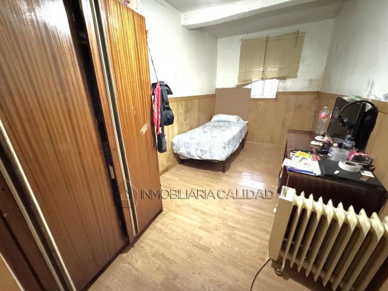 Foto f615546c-7a48-4dc2-a9d8-5564d9065a18. Flat with heating in San Pedro de la Fuente Burgos