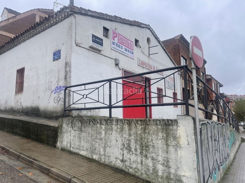 Foto bbcdcf08-67b1-43c3-b8e4-9ef7de49d3a3. Casa amb calefacció a San Julián - Barriada de Cortes Burgos