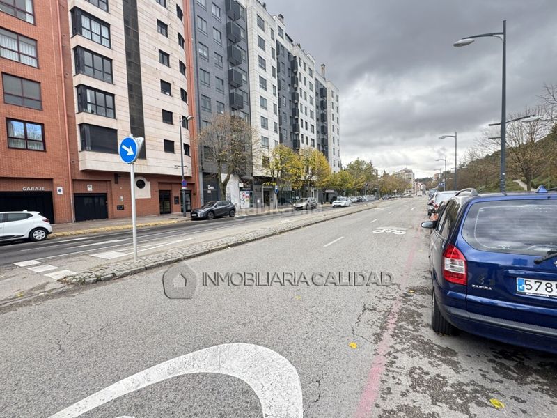 Foto 1cd6133c-3801-4519-a5d5-d776cbec49af. Aparcament cotxe a Los Vadillos - R. Sanitaria - Pozanos Burgos