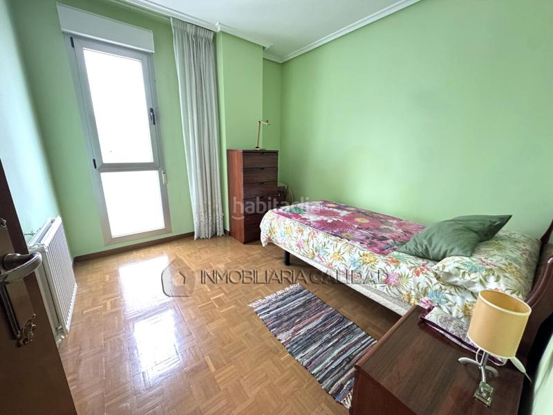 Foto 8b9460d4-0f09-43cb-a959-84def0a6fdc5. Flat with heating in Plantío - Alcampo Burgos