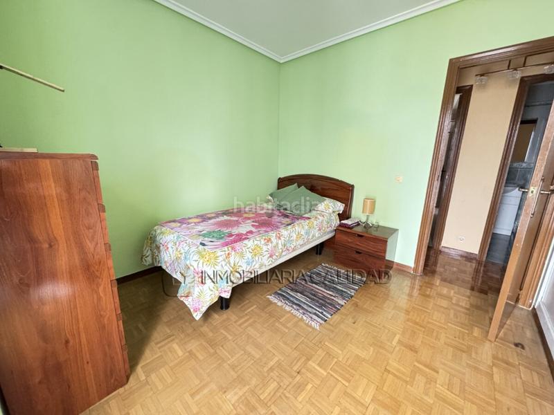 Foto 9a37faa1-1ff0-4f5d-8bc7-fb479ff208c3. Flat with heating in Plantío - Alcampo Burgos