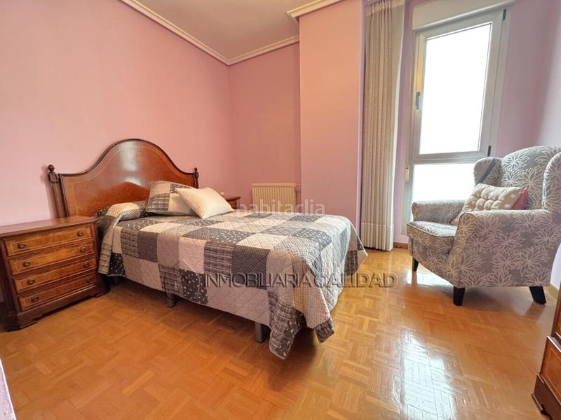 Foto b6a36c80-84f3-4ad6-b0b8-2649e3967042. Flat with heating in Plantío - Alcampo Burgos