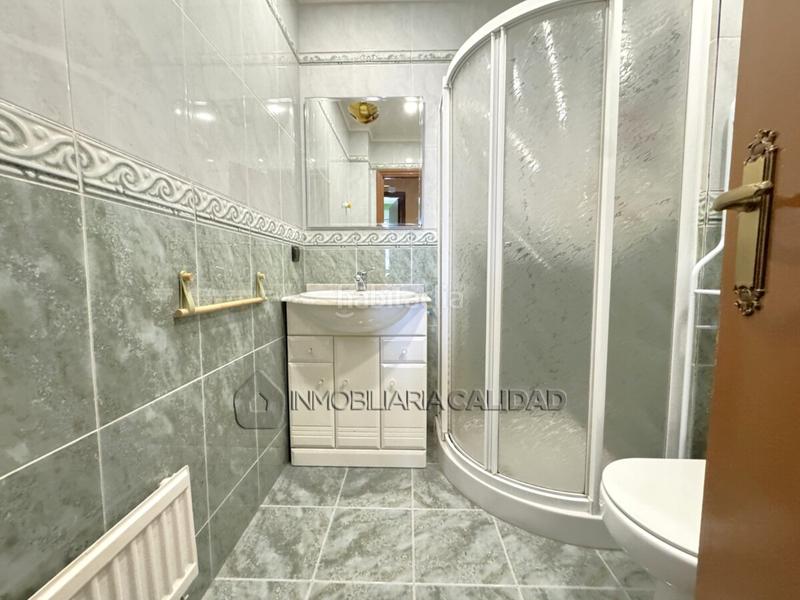 Foto e152a1bb-67ba-4e87-8b7a-582ef9581674. Flat with heating in Plantío - Alcampo Burgos