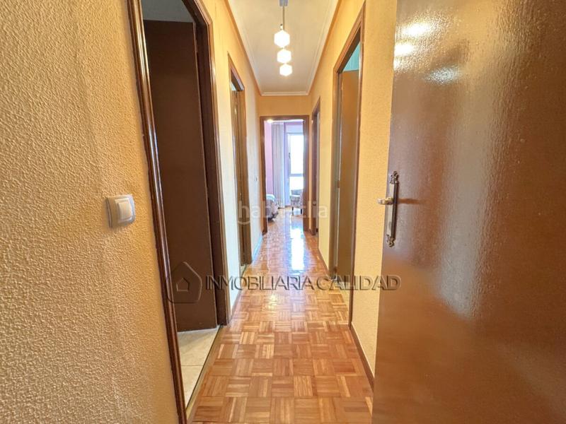 Foto f139bf5b-a8c1-4d86-9151-6f5340bfc622. Flat with heating in Plantío - Alcampo Burgos