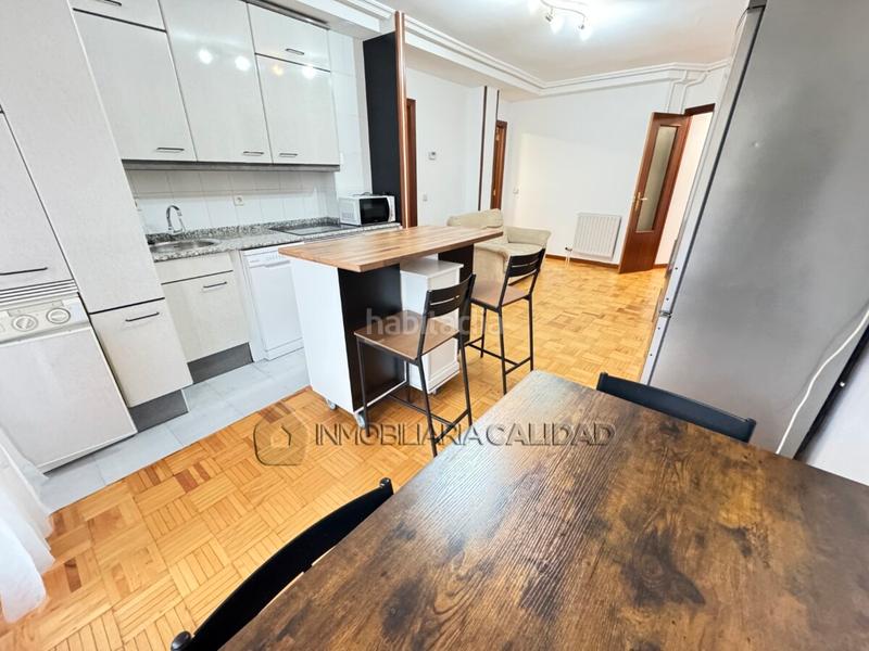 Foto 49f287b1-078d-4278-8e48-db22ba7b0562. Rent flat with heating parking in San Pedro y San Felices Burgos