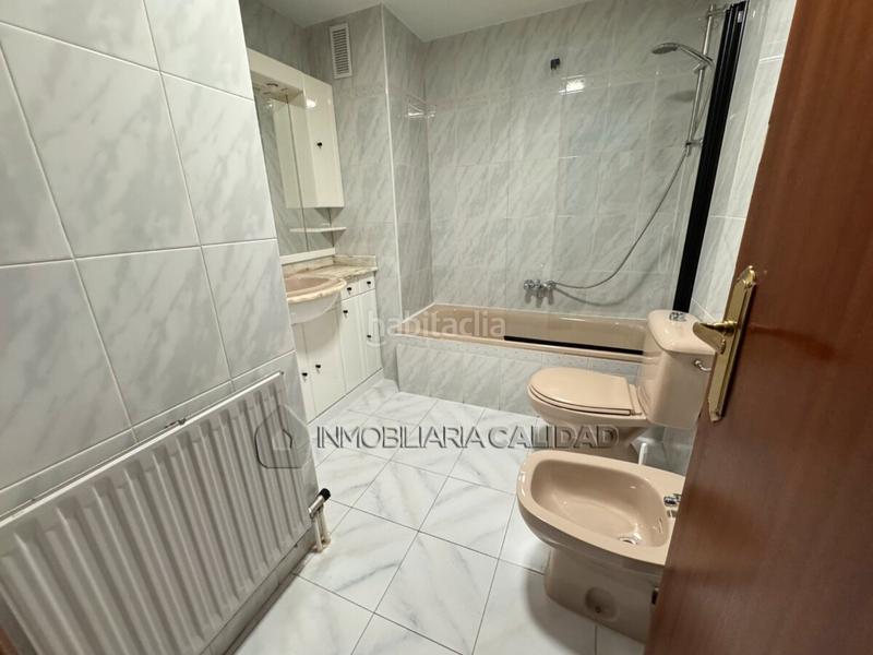 Foto 69915cb2-0d03-4c36-b739-fcff14061367. Rent flat with heating parking in San Pedro y San Felices Burgos