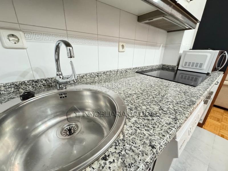 Foto d41986a7-8db8-423a-838e-04c1fd278198. Rent flat with heating parking in San Pedro y San Felices Burgos