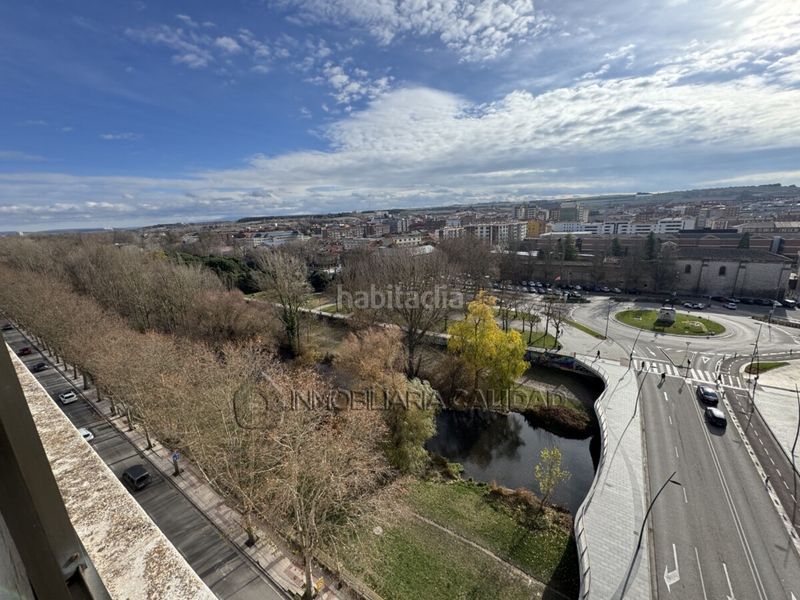 Foto 3eb3d7be-ac38-4186-90bf-f9d69e5ebe16. Pis amb calefacció aparcament a Villa Pilar Burgos