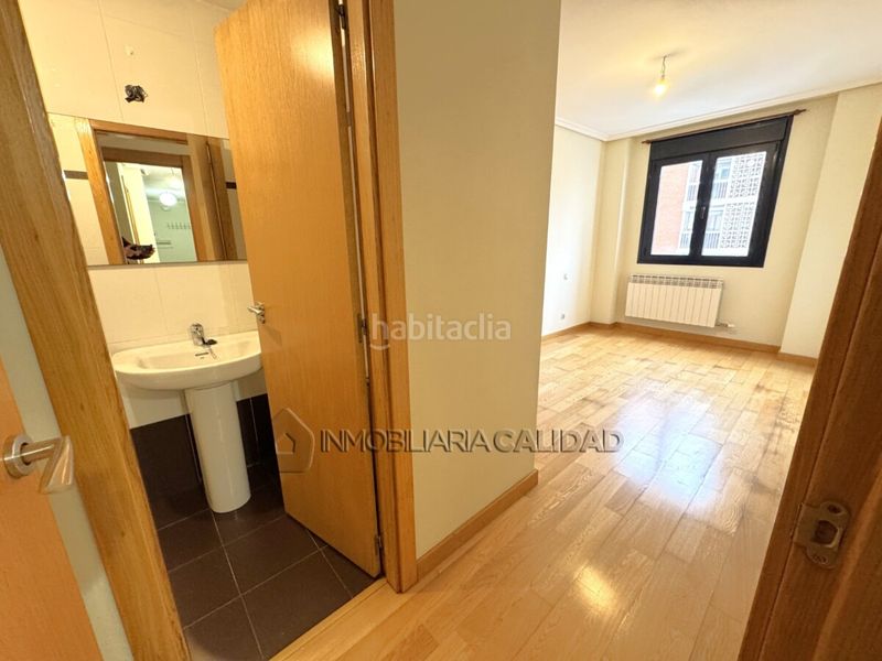 Foto 01f71e10-4804-4559-9fa9-7304b729f17b. Piso en Juan XXIII - Las Torres - G2 Burgos