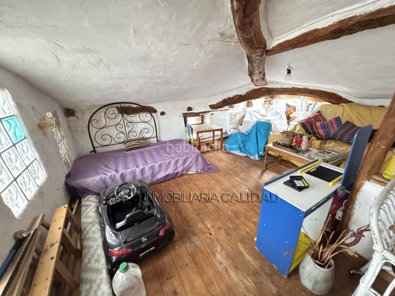 Foto 8356941e-a2ac-4aa5-bb08-b295ce9698db. Haus mit heizung in Revillarruz
