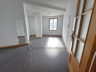 Affitto Ufficio in Los Vadillos - R. Sanitaria - Pozanos