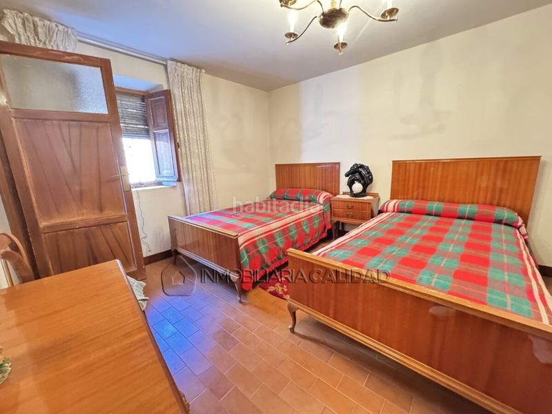 Foto 0d59bb1f-f099-4ed8-9d5e-efeaf139c054. Casa amb calefacció a Mahamud