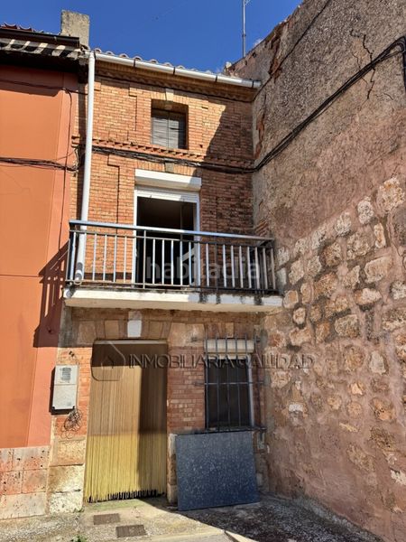 Foto 3e6b8fc6-5511-4639-9511-63fa7155fed7. Casa amb calefacció a Mahamud