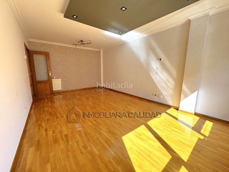 Foto 3aeef29b-9508-493f-bbb3-407fee8a1a28. Piso en Santa Teresa - San Pedro Cardeña Burgos