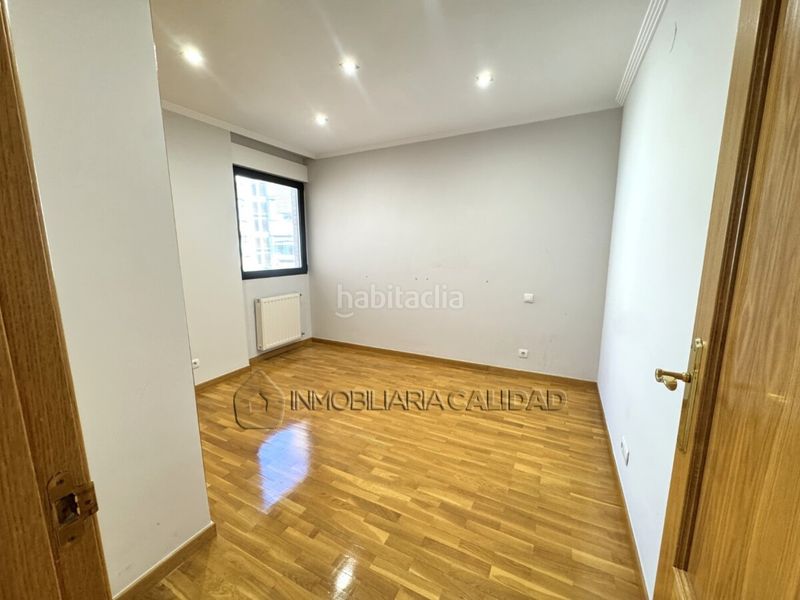 Foto 4b2fbb8c-ce40-402e-ad95-b84b6d085b2b. Piso en Santa Teresa - San Pedro Cardeña Burgos