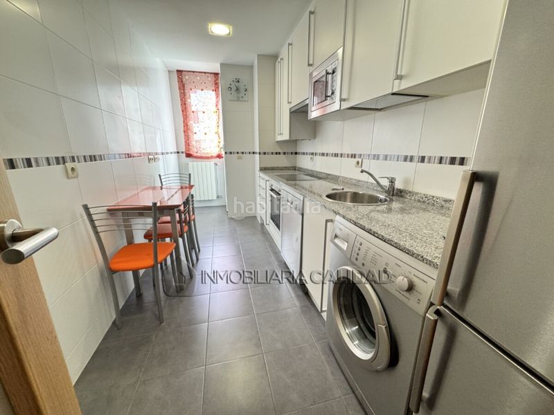 Foto 577ecb3f-b5dd-41fb-8510-75e59d33a463. Piso en Universidad - Las Huelgas Burgos