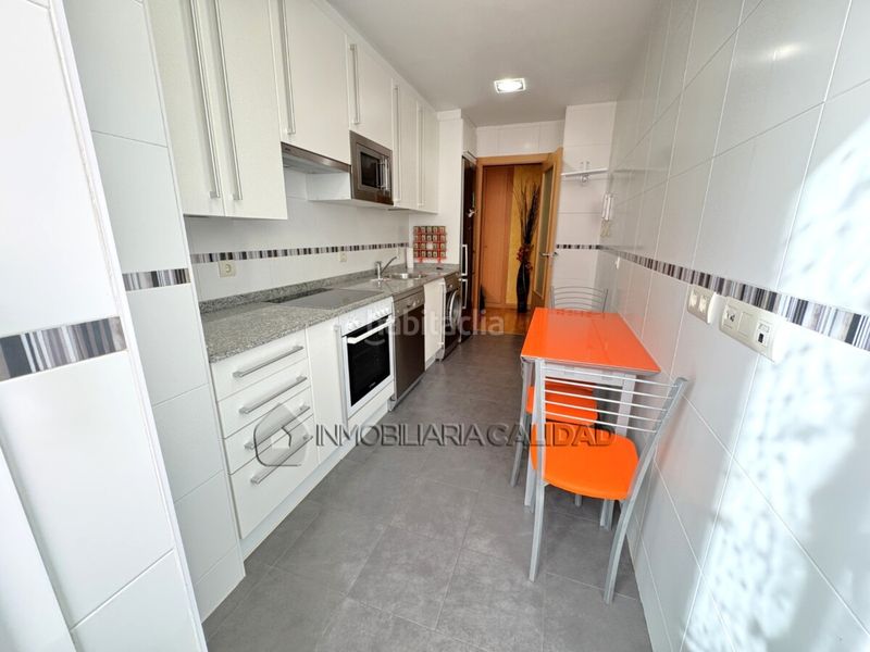 Foto 5c2fa11e-93ba-479a-82b4-f1d4fc3cd0ec. Piso en Universidad - Las Huelgas Burgos