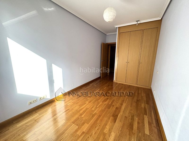 Foto 7e8122b3-33da-49a1-9588-47d13f81aab2. Piso en Universidad - Las Huelgas Burgos