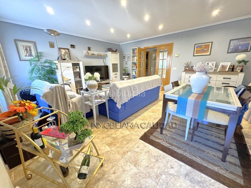 Foto 75ef37ee-6996-4ba3-8d21-9b8607eb6073. Casa amb calefacció aparcament a San Julián - Barriada de Cortes Burgos