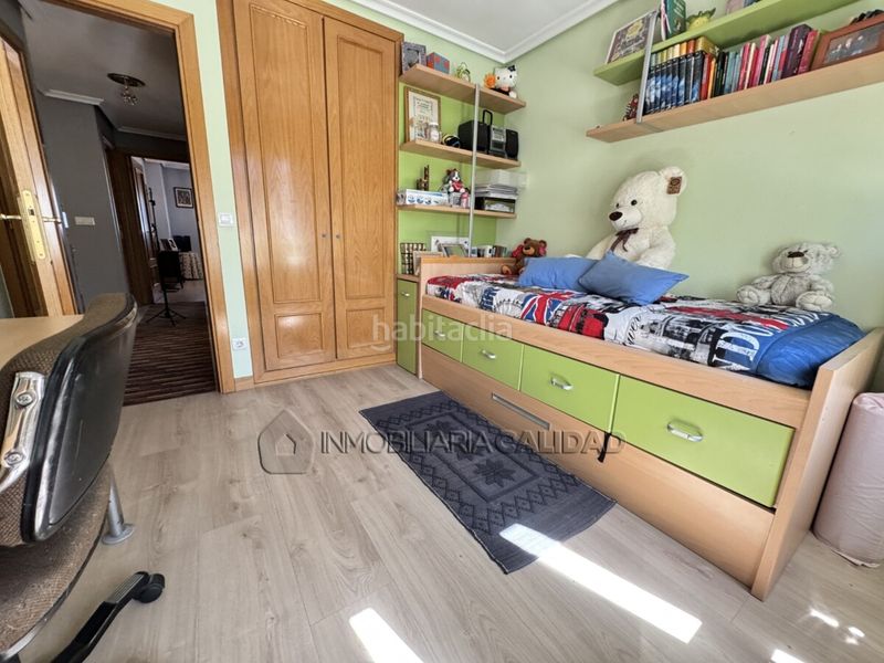 Foto c85c2f3b-64e8-49b5-b67f-54edaca16012. Casa amb calefacció aparcament a San Julián - Barriada de Cortes Burgos