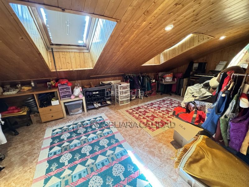 Foto d4b71788-3469-40f2-aa72-decfa6842a49. Casa amb calefacció aparcament a San Julián - Barriada de Cortes Burgos