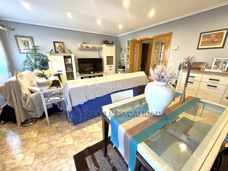 Foto fa2a7dc3-8b0a-4d01-a51a-55a7314c5e08. Casa amb calefacció aparcament a San Julián - Barriada de Cortes Burgos