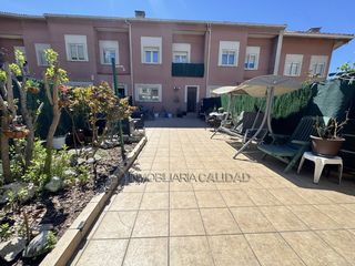 Haus in San Julián - Barriada de Cortes