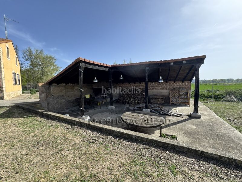 Foto 617810d3-bb08-40cb-af0d-56e9eb268f1a. Casa amb calefacció aparcament a Villazopeque