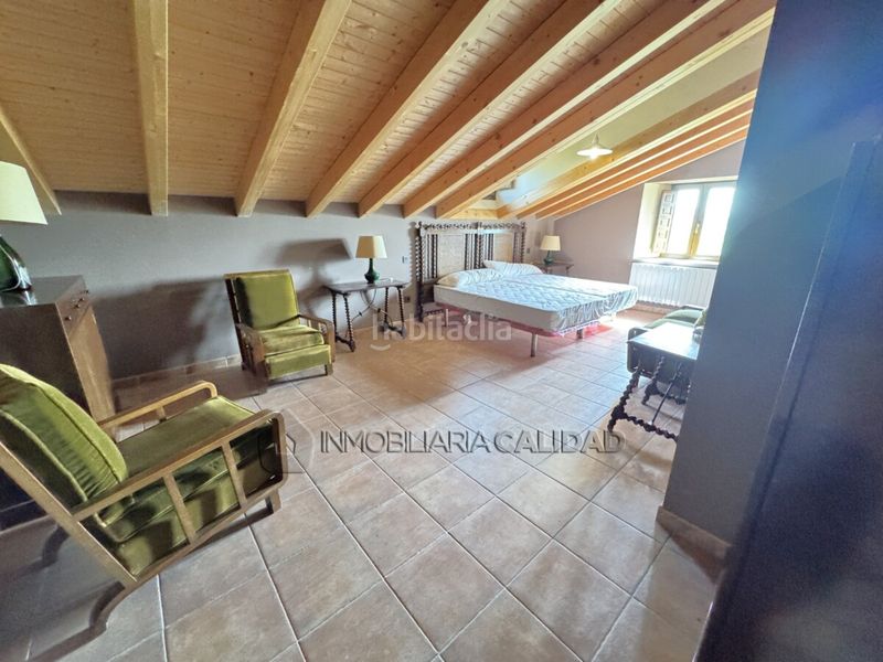 Foto 7e336956-518d-4c1b-bed9-06eab5ee22eb. Casa amb calefacció aparcament a Villazopeque